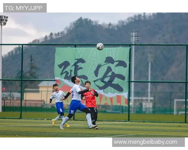 足球明星杰姆斯的传奇之路与他对足球的热爱与奉献