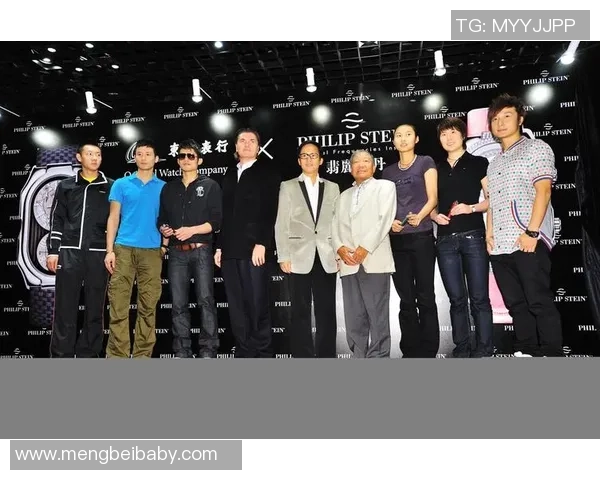 广州羽毛球队与杭州羽毛球队赛后复盘力量对比分析与启示