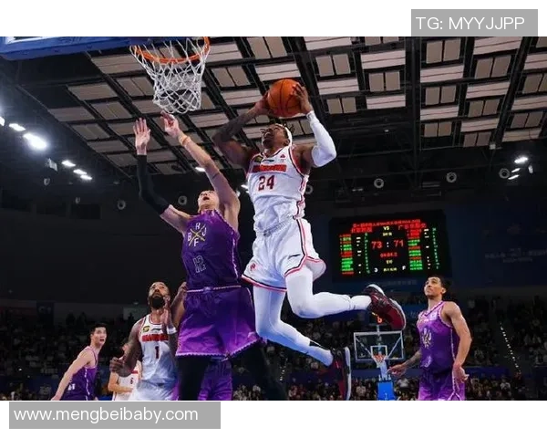 重庆羽毛球队以97分稳居挑战赛积分榜首位展现强劲实力